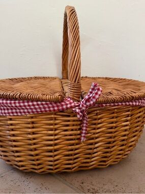 Vintage Large Picnic Basket Wicker Woven Red Gingham Fabric Lined Boho Travel